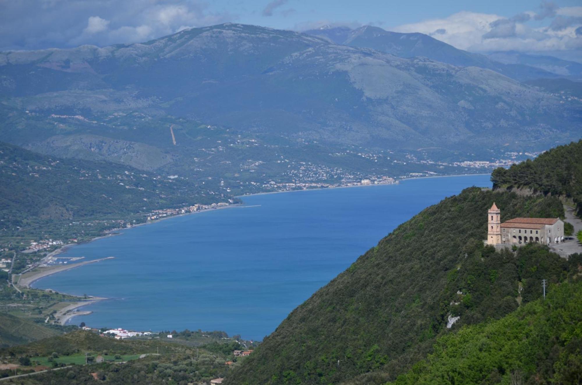 Villa Tre Borghi à San Giovanni a Piro Extérieur photo